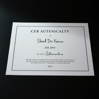 Edition certificate with holographic seal